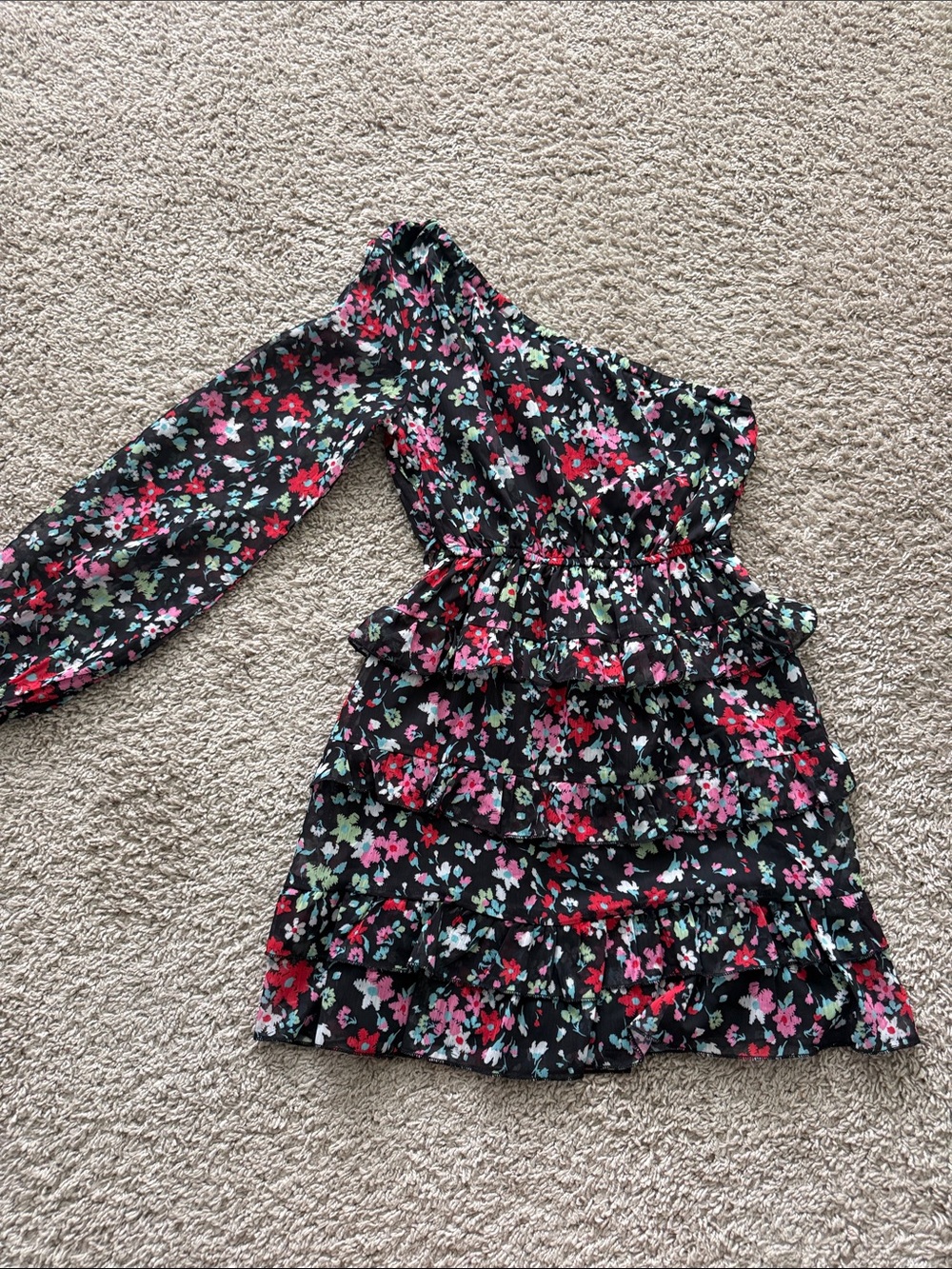 Black One-Shoulder Floral Ruffle Dress